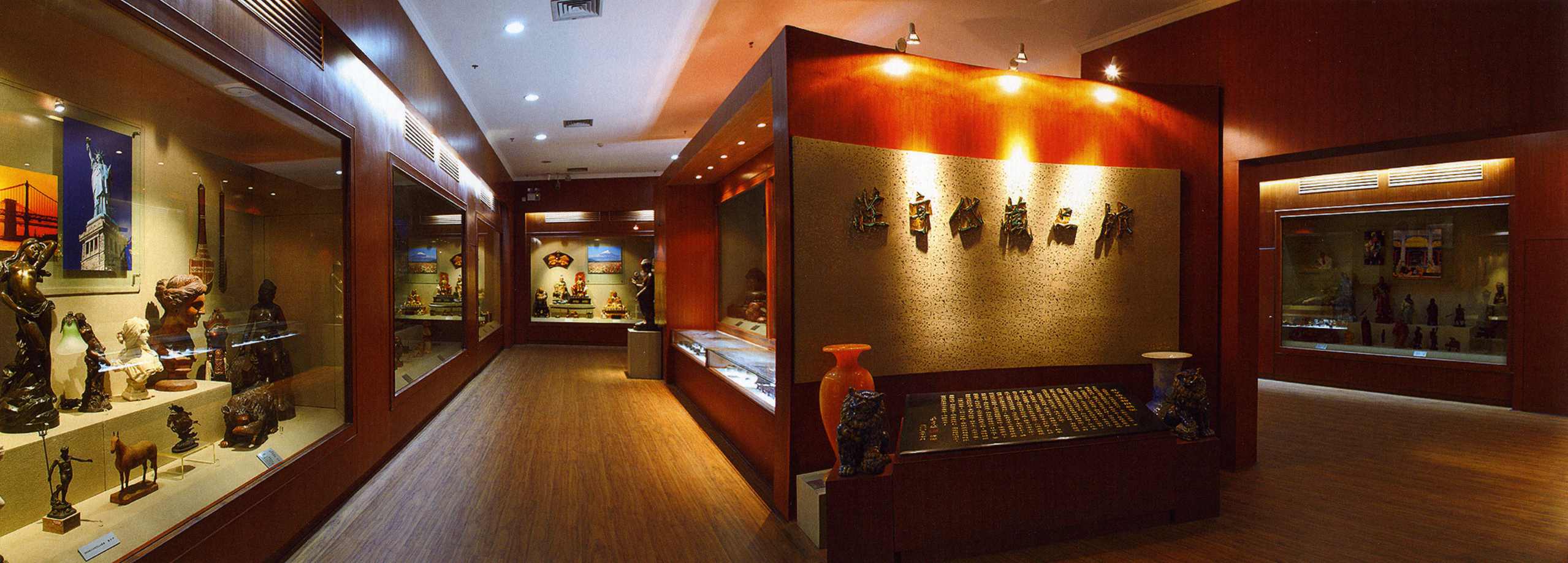 莊亨岱藏品館_副本.jpg